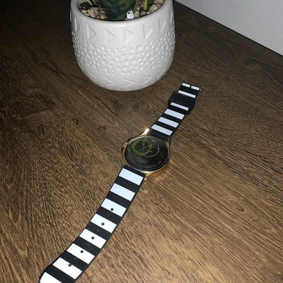 Juicy couture watch - Picture 3 of 3